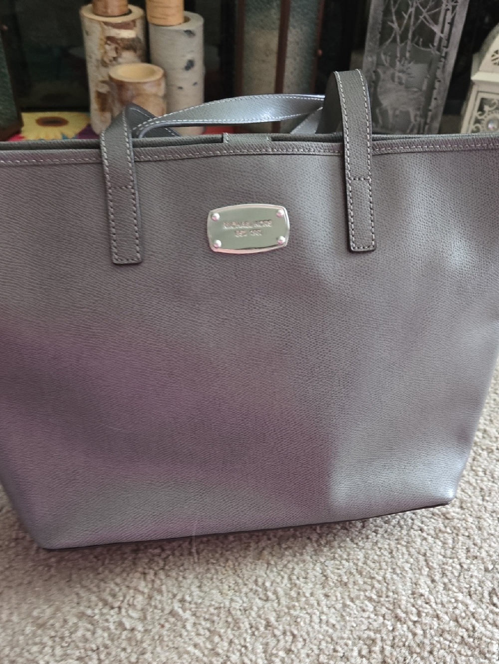 MICHAEL KORS Charcoal Gray Leather Tote with Logo Plaque